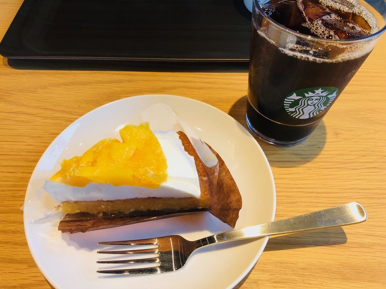 スターバックスのケーキセット